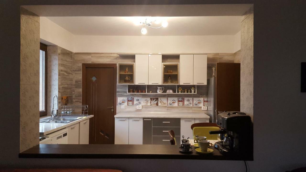 Casa Soarelui Διαμέρισμα Roşu Εξωτερικό φωτογραφία